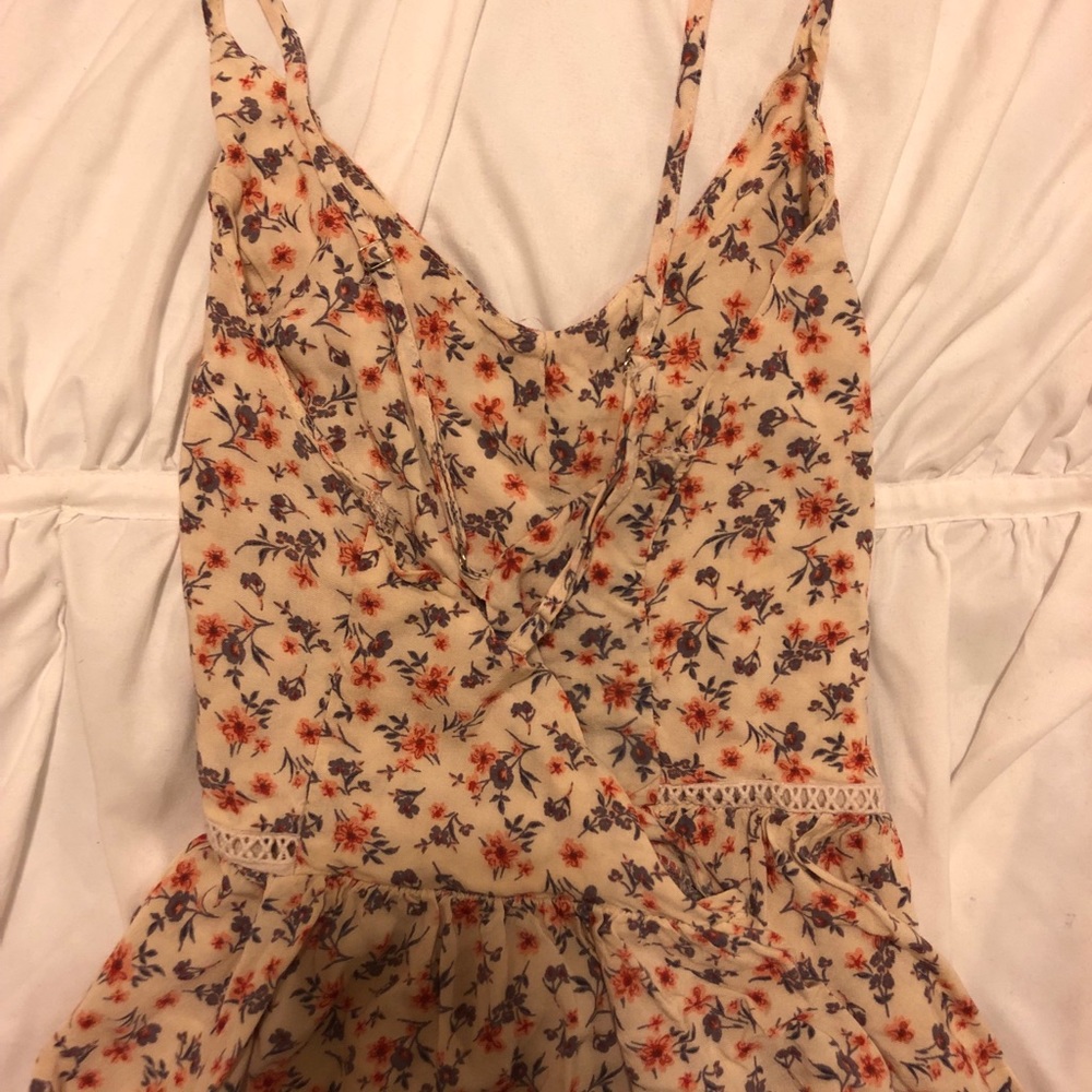 Forever 21 floral blouse